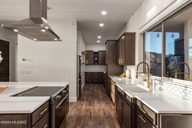 14192 N Gecko Canyon Trail, Tucson, AZ 85755