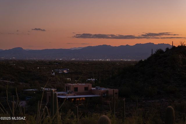14192 N Gecko Canyon Trail, Tucson, AZ 85755