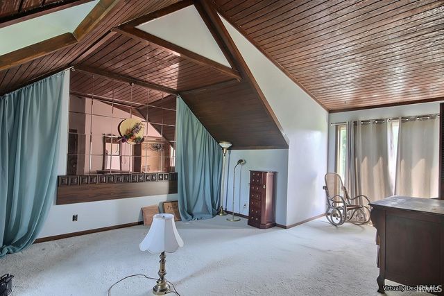 1406 E Gump Road, Fort Wayne, IN 46845