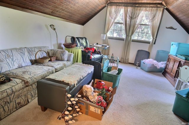 1406 E Gump Road, Fort Wayne, IN 46845