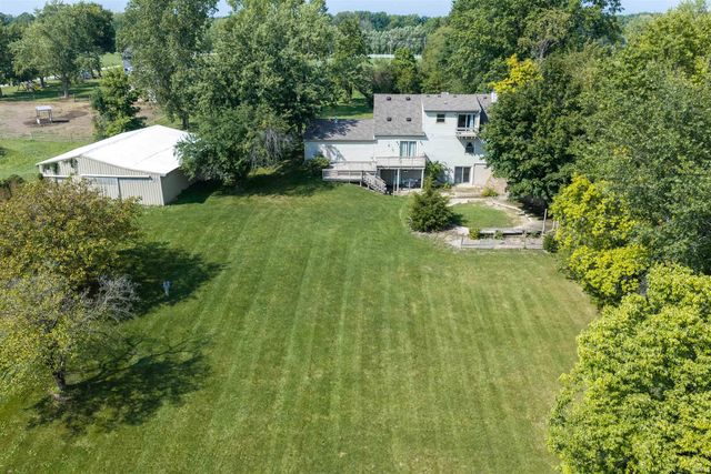 1406 E Gump Road, Fort Wayne, IN 46845