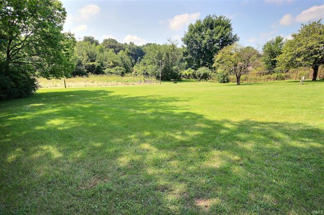 1406 E Gump Road, Fort Wayne, IN 46845