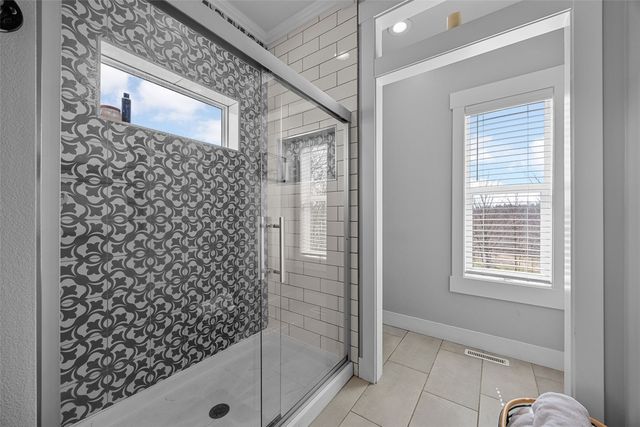 1908 Pippin Hill Ct NW, Cedar Rapids, IA 52405