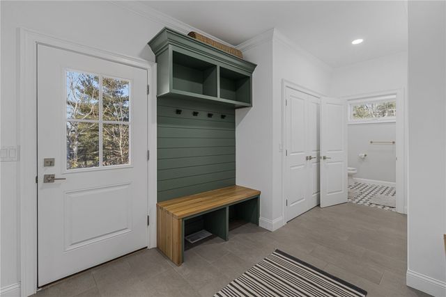 5 Lacey Court, Smithfield, RI 02917