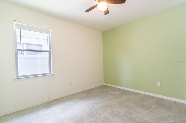 12152 LEDBURY COMMONS DRIVE, Gibsonton, FL 33534