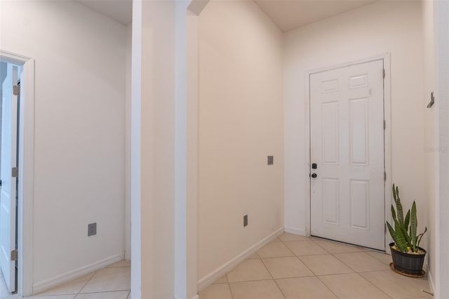 12152 LEDBURY COMMONS DRIVE, Gibsonton, FL 33534