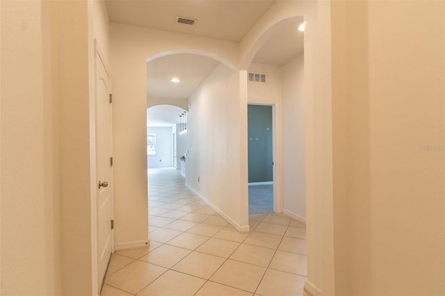 12152 LEDBURY COMMONS DRIVE, Gibsonton, FL 33534