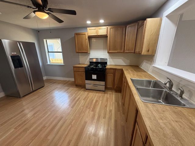 1405 S Nolan St, Big Spring, TX 79720