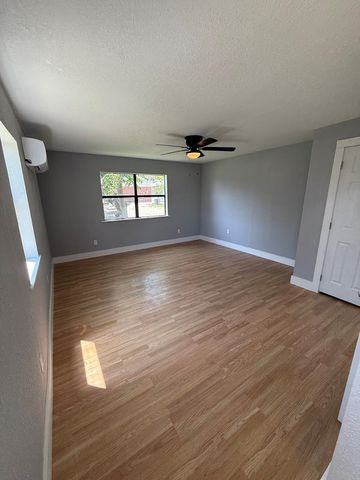 1405 S Nolan St, Big Spring, TX 79720