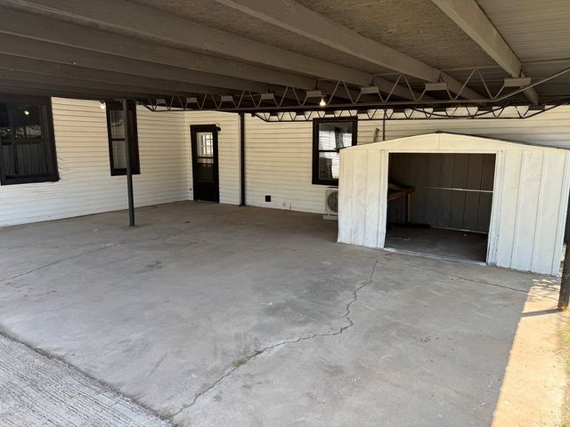 1405 S Nolan St, Big Spring, TX 79720