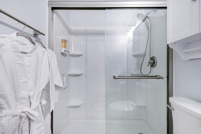 6807 Skynook DR, Austin, TX 78745