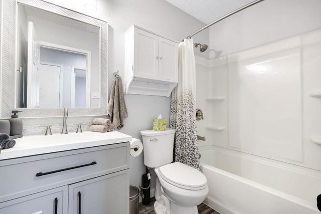 6807 Skynook DR, Austin, TX 78745