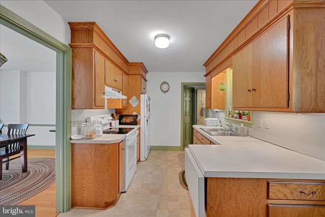 2341 COLUMBIA AVE, Lancaster, PA 17603