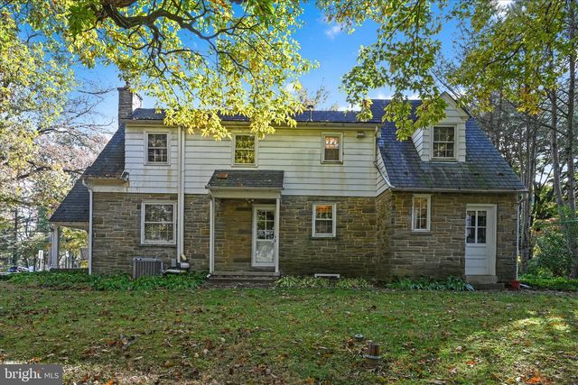 2341 COLUMBIA AVE, Lancaster, PA 17603