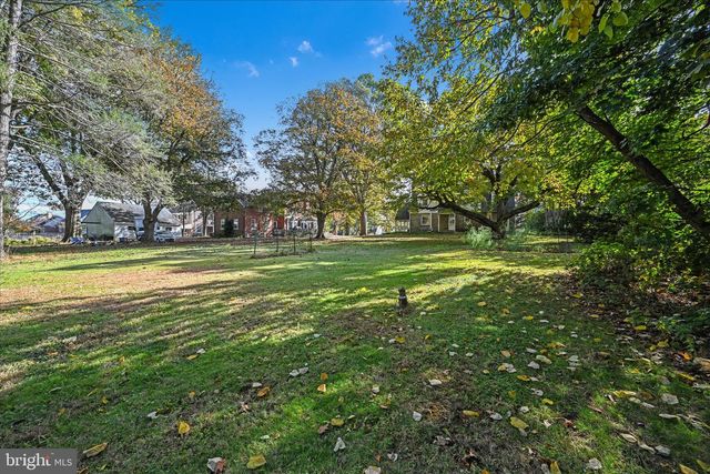 2341 COLUMBIA AVE, Lancaster, PA 17603