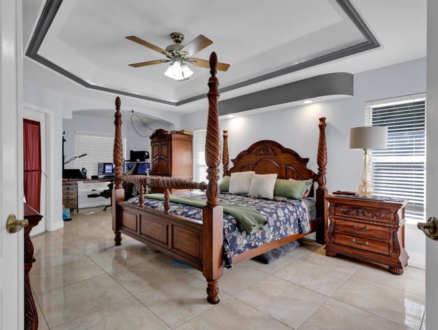 4932 122nd Drive N, Royal Palm Beach, FL 33411