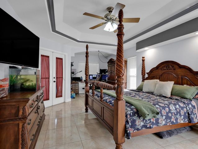 4932 122nd Drive N, Royal Palm Beach, FL 33411