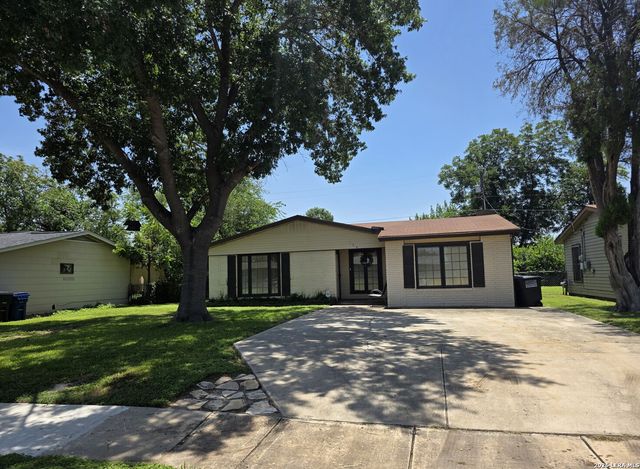 154 FELTON DR, San Antonio, TX 78226