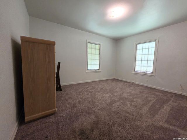 154 FELTON DR, San Antonio, TX 78226