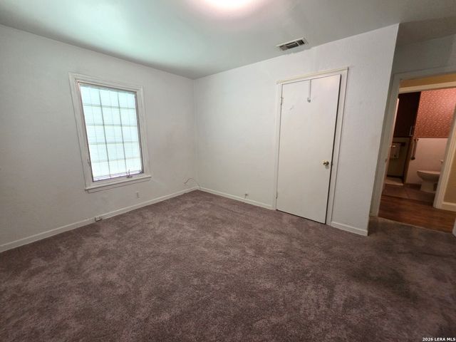 154 FELTON DR, San Antonio, TX 78226