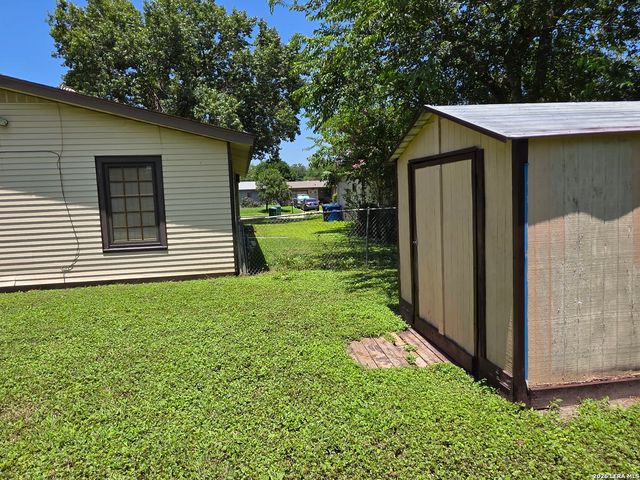 154 FELTON DR, San Antonio, TX 78226