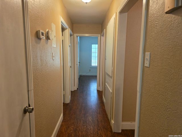154 FELTON DR, San Antonio, TX 78226