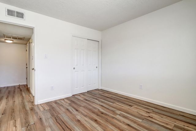 8333 Comanche Road NE APT 2C, Albuquerque, NM 87110
