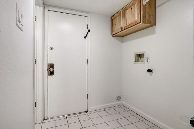 8333 Comanche Road NE APT 2C, Albuquerque, NM 87110