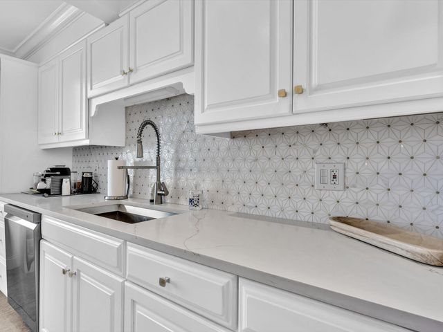 4300 N Ocean Boulevard 2D, Fort Lauderdale, FL 33308