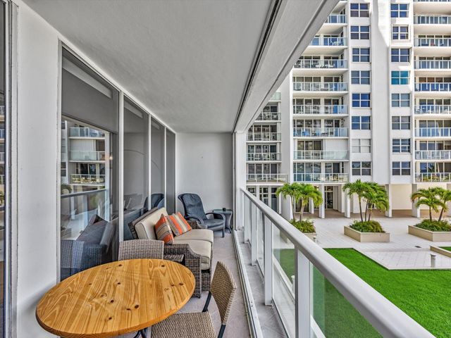 4300 N Ocean Boulevard 2D, Fort Lauderdale, FL 33308