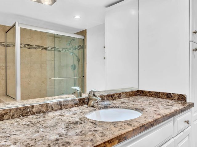 4300 N Ocean Boulevard 2D, Fort Lauderdale, FL 33308
