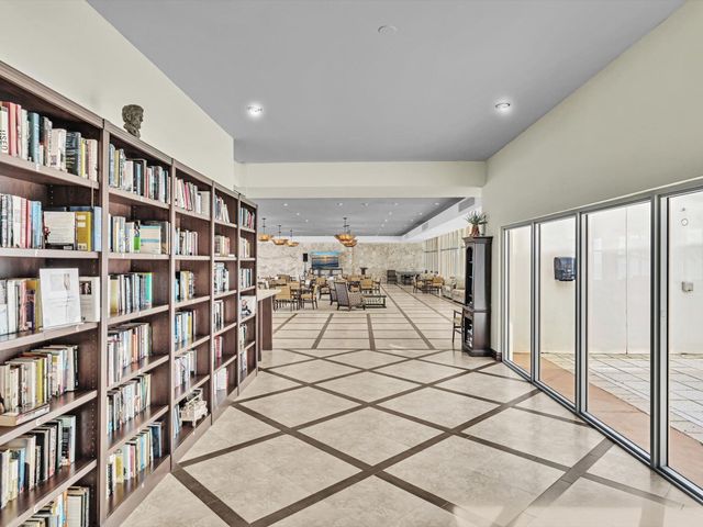 4300 N Ocean Boulevard 2D, Fort Lauderdale, FL 33308