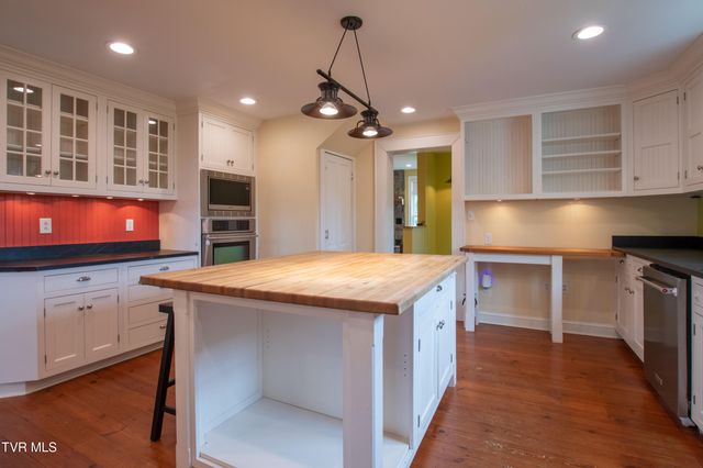 14473 Wallace Pike, Abingdon, VA 24210