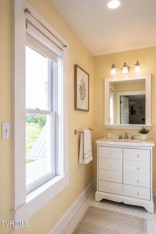 14473 Wallace Pike, Abingdon, VA 24210
