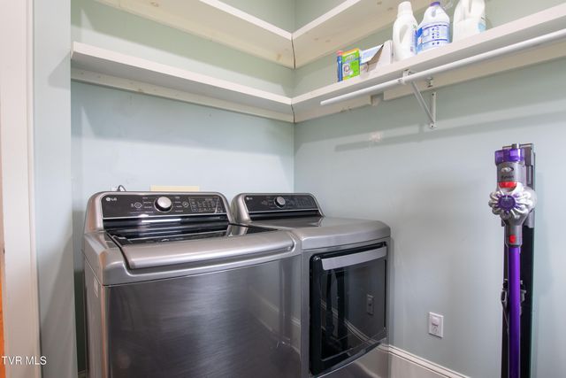14473 Wallace Pike, Abingdon, VA 24210