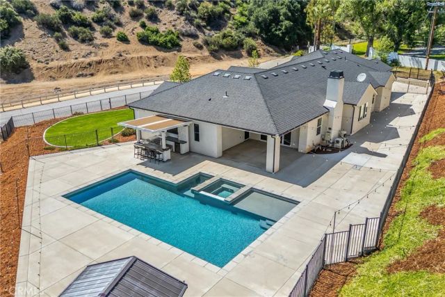 12955 Mesa Grande Drive, Yucaipa, CA 92399