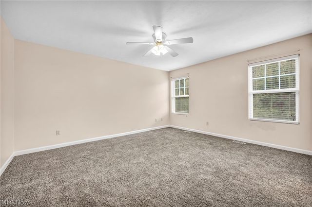 1024 Saint Michaels Way, Madison, OH 44057
