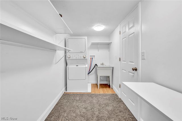 1024 Saint Michaels Way, Madison, OH 44057
