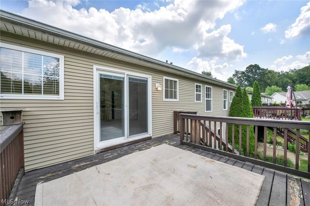 1024 Saint Michaels Way, Madison, OH 44057