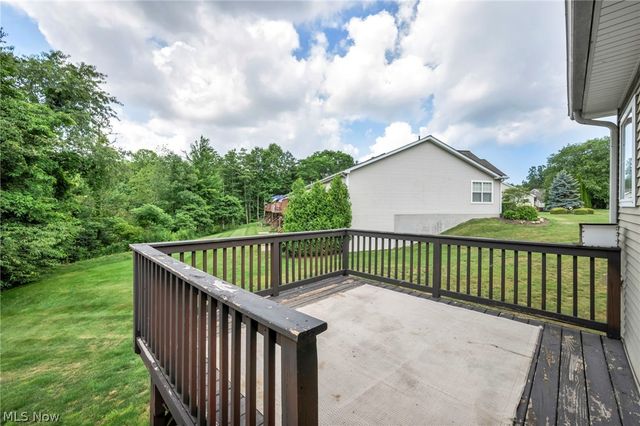 1024 Saint Michaels Way, Madison, OH 44057