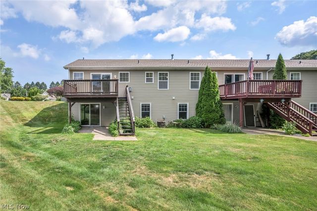 1024 Saint Michaels Way, Madison, OH 44057