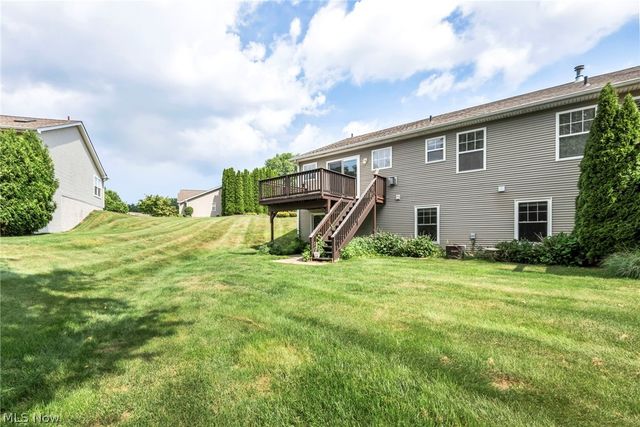 1024 Saint Michaels Way, Madison, OH 44057