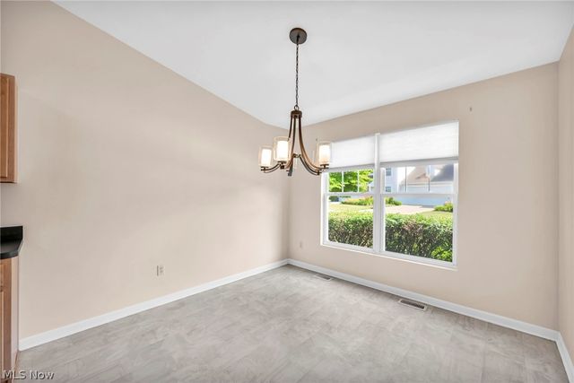1024 Saint Michaels Way, Madison, OH 44057