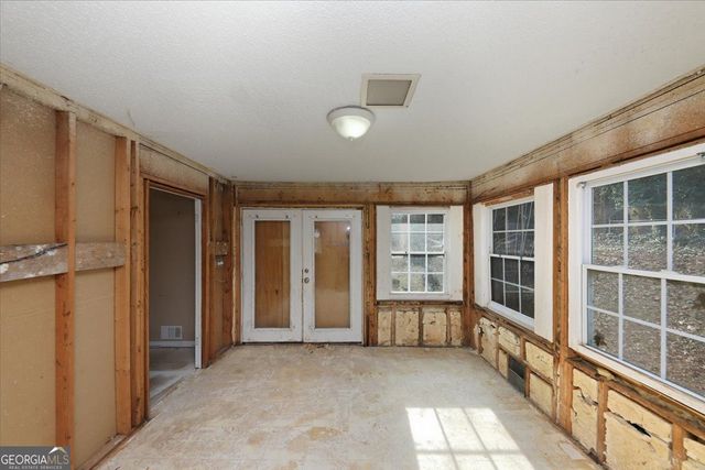 8986 Mandarin Drive, Jonesboro, GA 30236