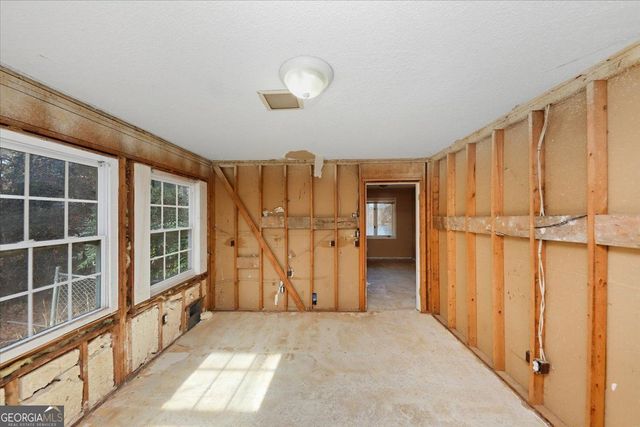 8986 Mandarin Drive, Jonesboro, GA 30236