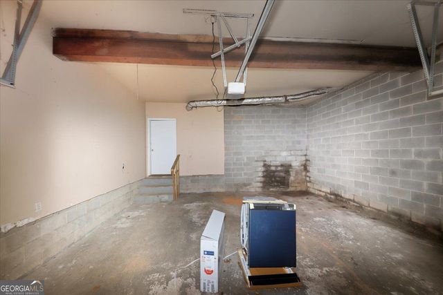 8986 Mandarin Drive, Jonesboro, GA 30236