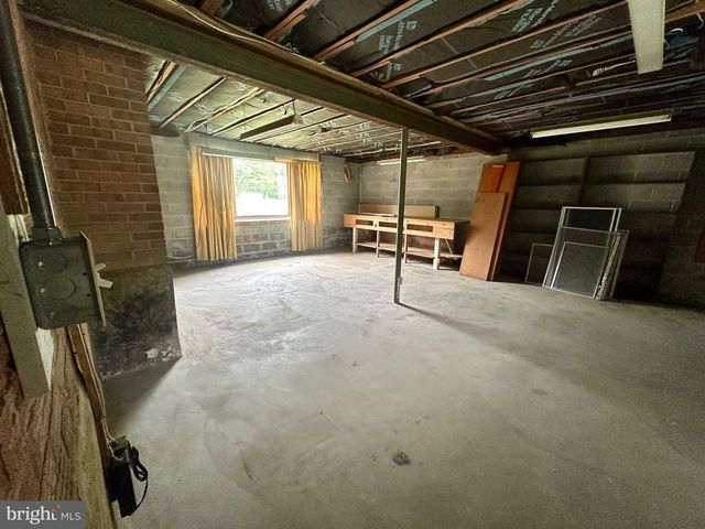 10955 LAWRENCE DR, Waldorf, MD 20603