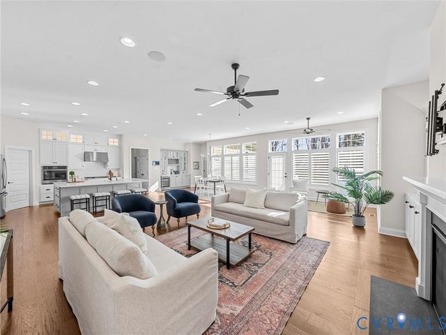 18319 Eagle Bend Dr, Moseley, VA 23120