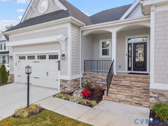 18319 Eagle Bend Dr, Moseley, VA 23120
