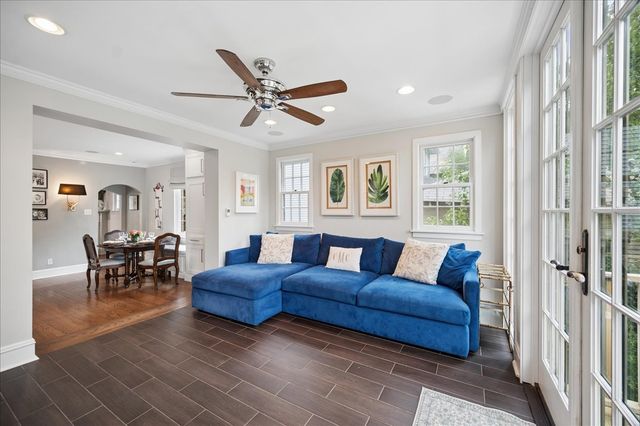 419 Provident Avenue, Winnetka, IL 60093